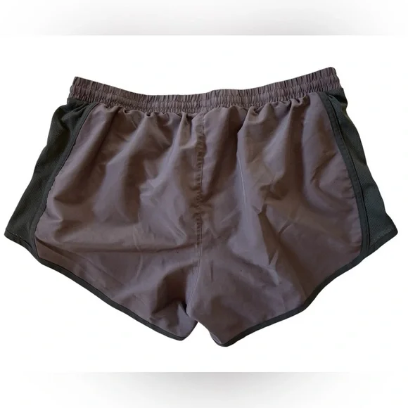 Under Armour Women's Gray Athletic Shorts - Picture 4 of 5